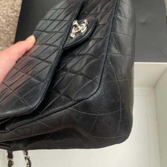 Additional photos for CHANEL - Picture 1 of 6